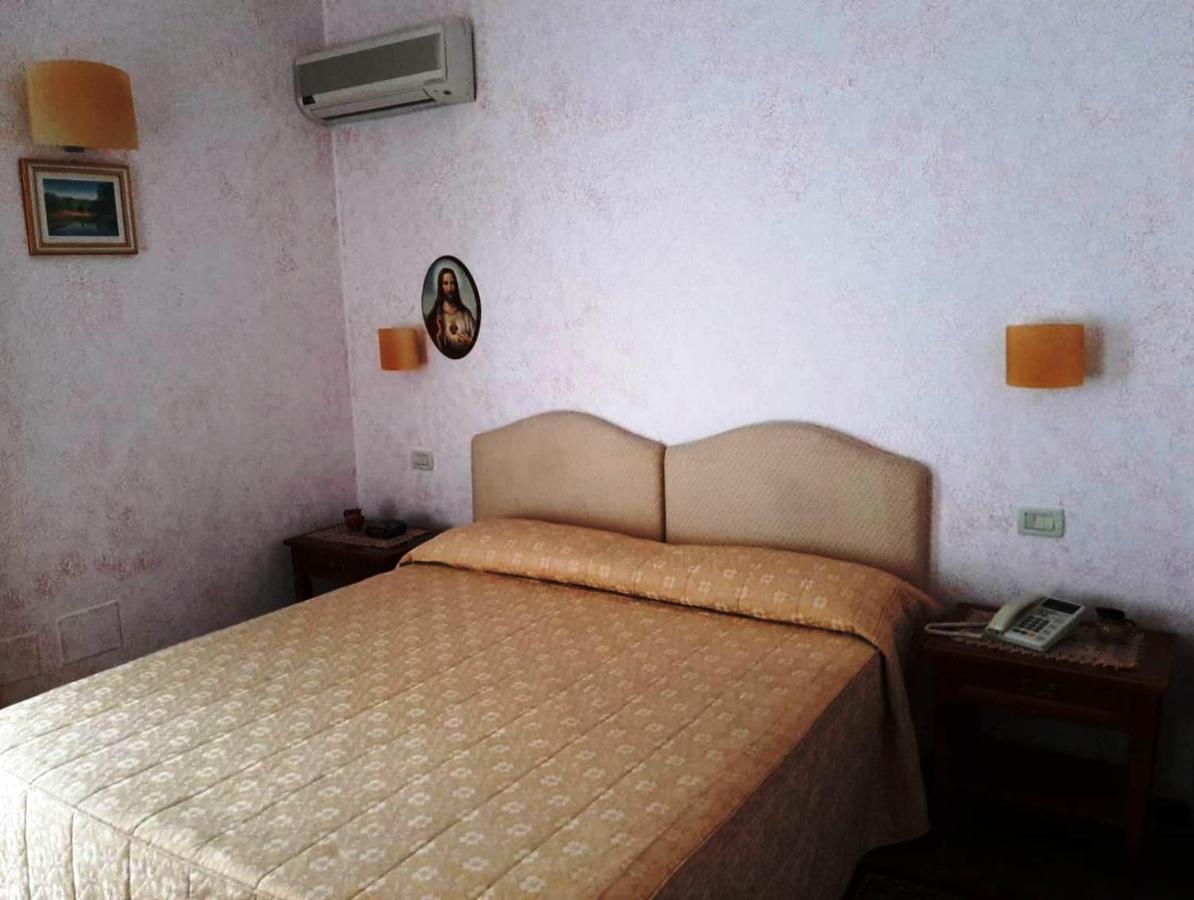Hotel San Giuseppe Джераче Экстерьер фото