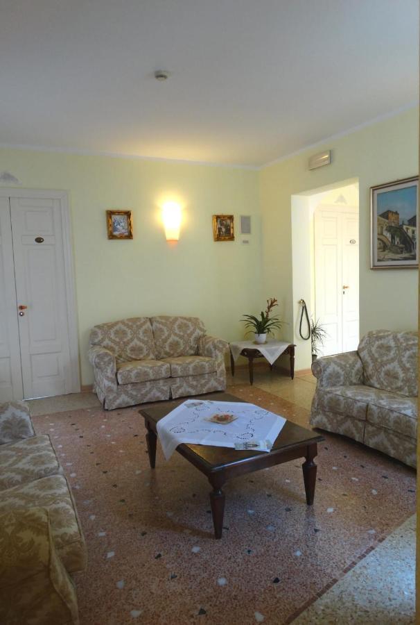 Hotel San Giuseppe Джераче Экстерьер фото